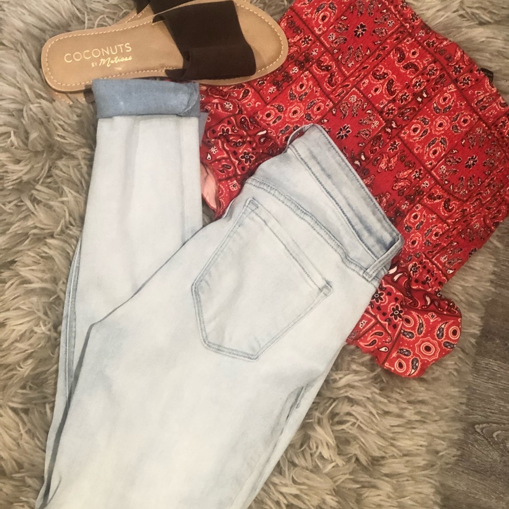 OLD NAVY light blue Jeans